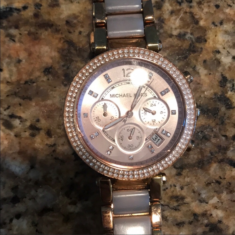 Micheal Kors rose gold watch